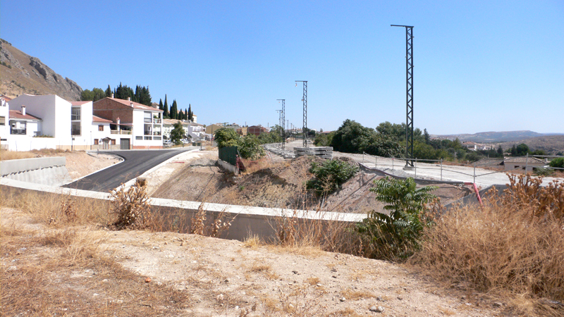 Este de estacion Loja San Francisco.jpg