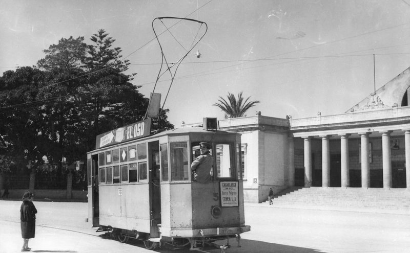 frente-estacion-Renfe-Cristian-Schnabel.jpg