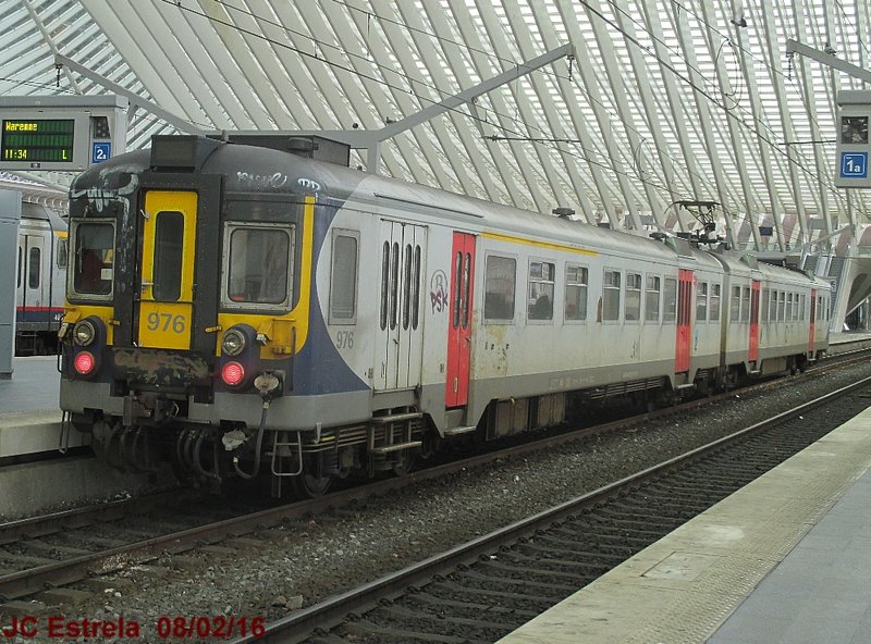 UT 976 Liege-Guillemins.JPG