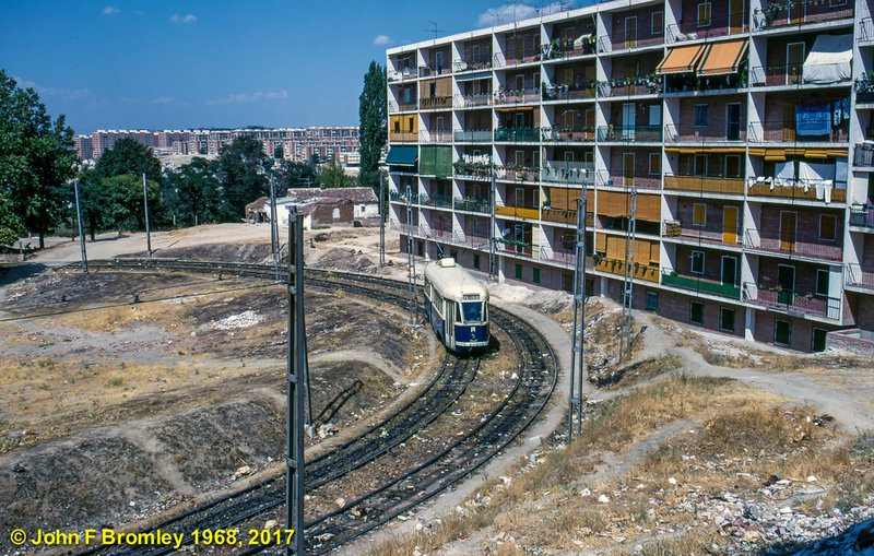 El 1140 en línea 73. 1968.jpg