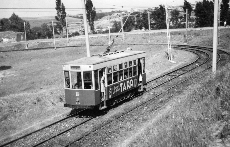 El 620 en la línea de Peña Grande. 1960.jpg