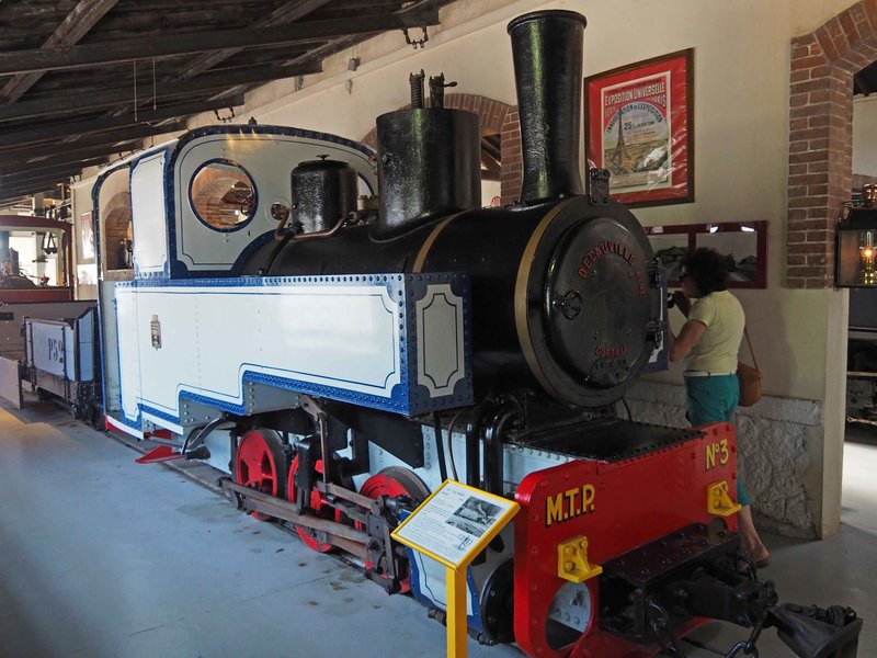 62 Locomotora en la exposición del Museo.jpg