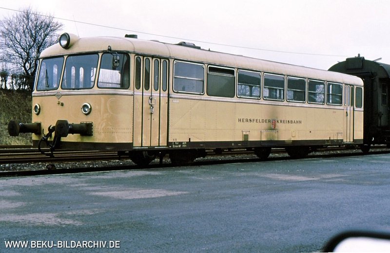 HersfelderKreisbahn-KrsbfHersfeld-VT52-09041984-41314.jpg