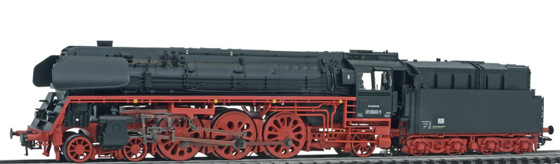 BR 01.5 de la D.R. Märklin 39209..jpg