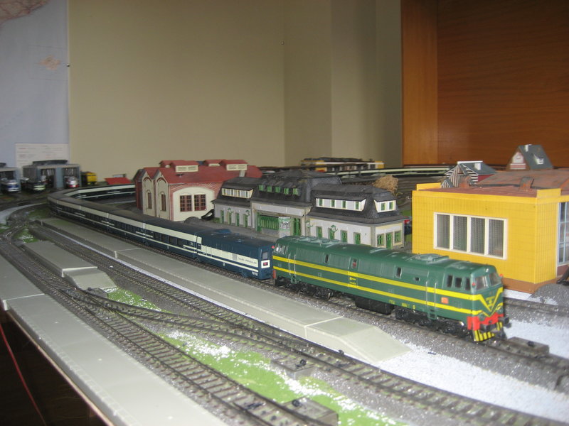 MAQUETA TRENES 2020 010.JPG