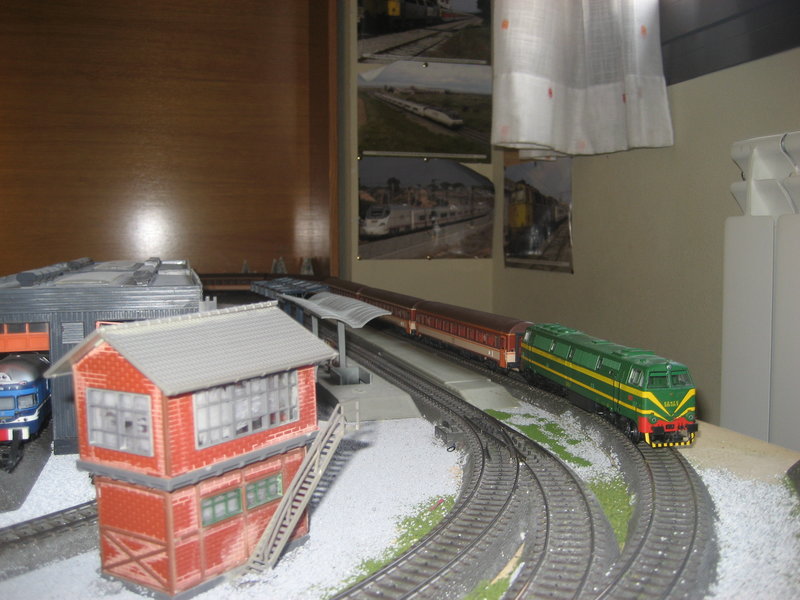 MAQUETA TRENES 2020 034.JPG