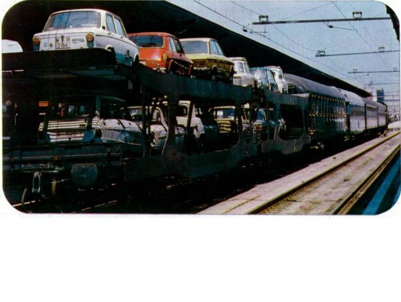 Vagón plataforma porta automoviles PMA 26.xxx (Leks) Semat (4).jpg