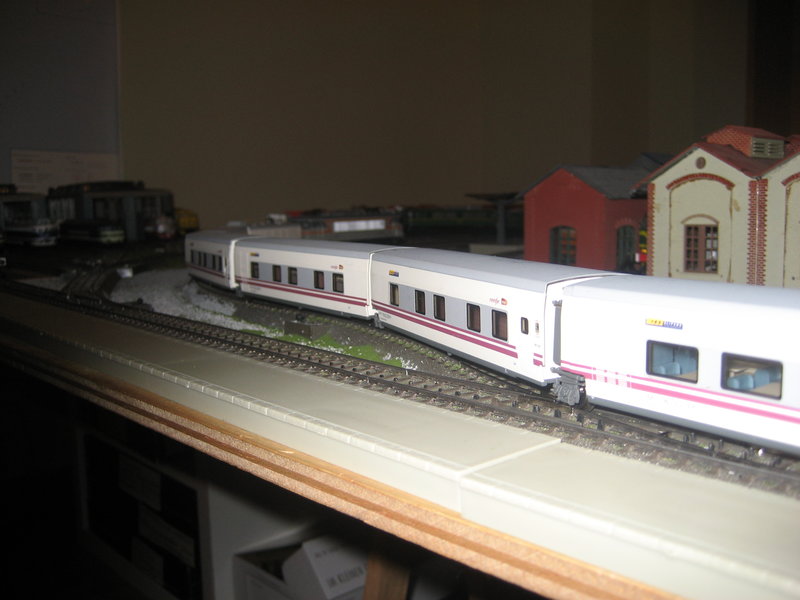 MAQUETA TRENES 2020 145.JPG