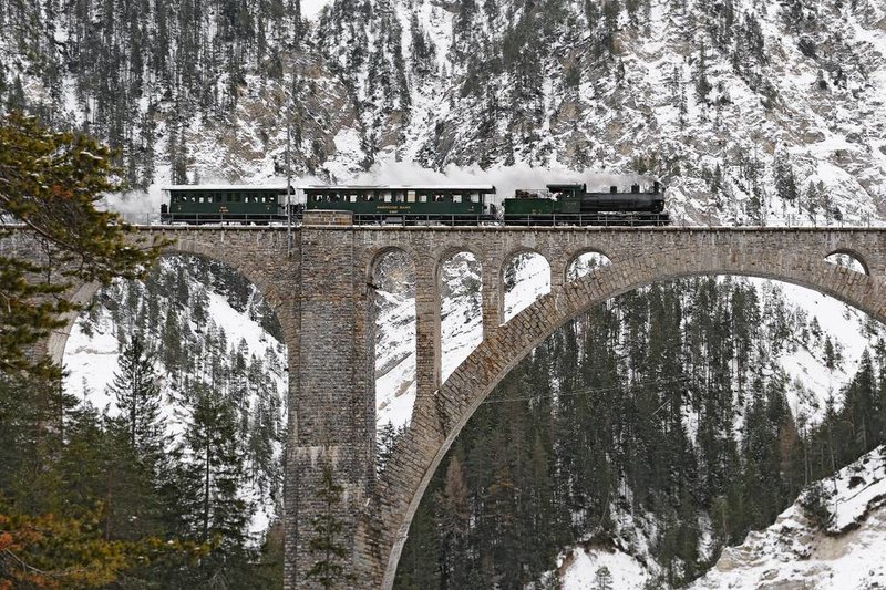Tren-hacia-Davos.-Foto-Rhätische-Bahn.jpg