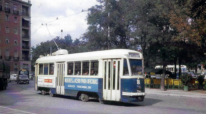 El 1141 en línea 74. 1966b.jpg