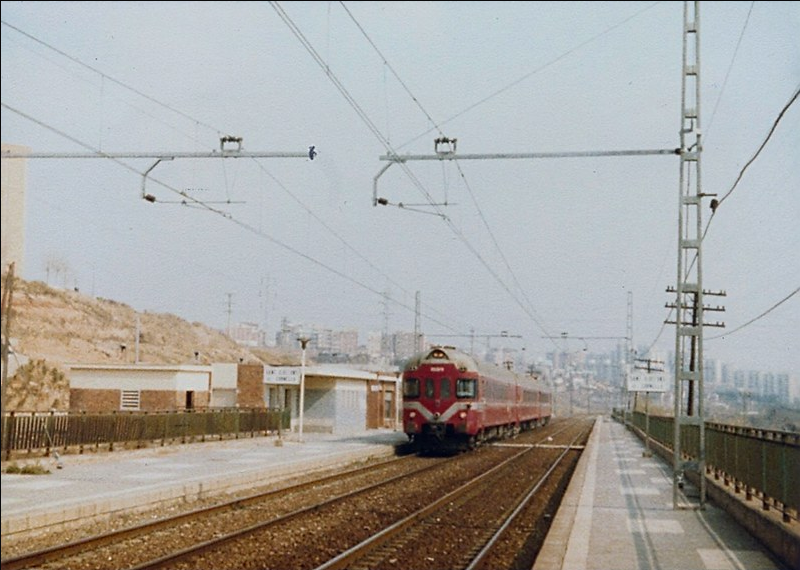 Screenshot 2021-06-21 at 19-28-28 RENFE0211 Electrotren 432 013-1 en la estación de Sant Ildefons de Cornella.png