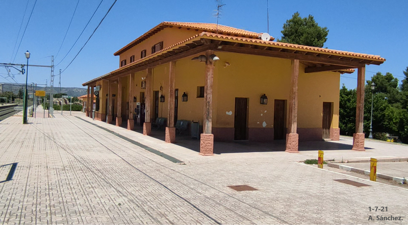 Estación de Almansa 1-7-21 - (3).png