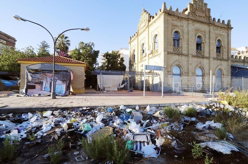 Imagenes-antigua-estacion-Huelva-incendio_1717639013_165472995_1024x680.jpg