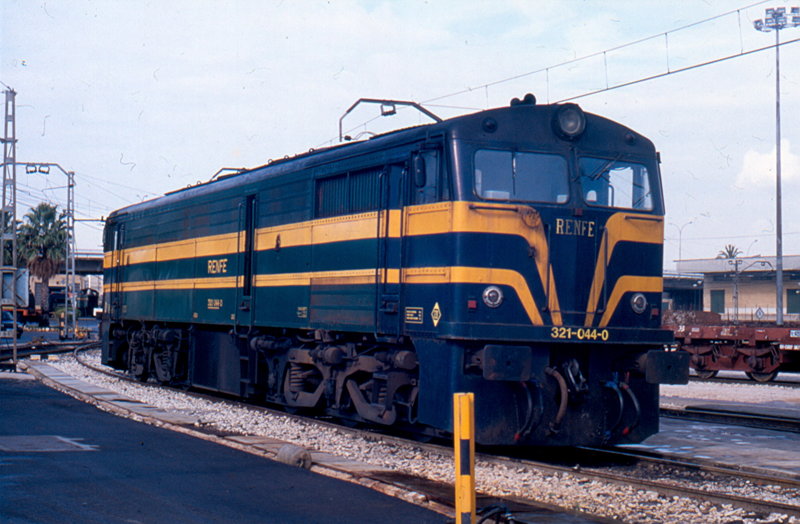 321-044 en el depósito de FSL el 01-12-95..jpg