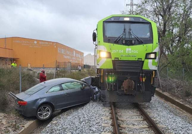 accident-ferrocarril-zona-franca_16_645x451.jpeg