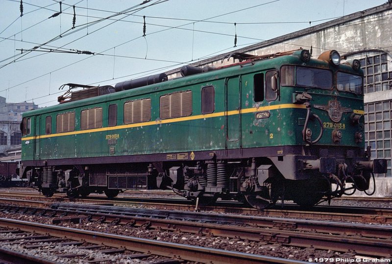 RENFE_7903.jpg