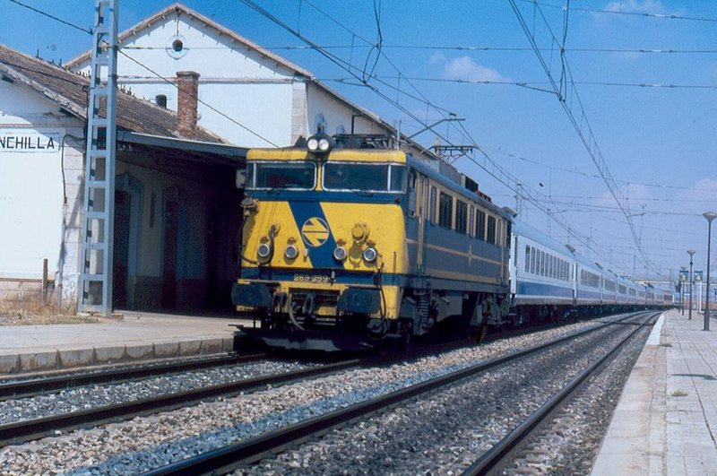 0524-D 269-259 Diurno 1.693 ''Torre del Oro''. Chinchilla, 15,45h. 24-08-1995..jpg