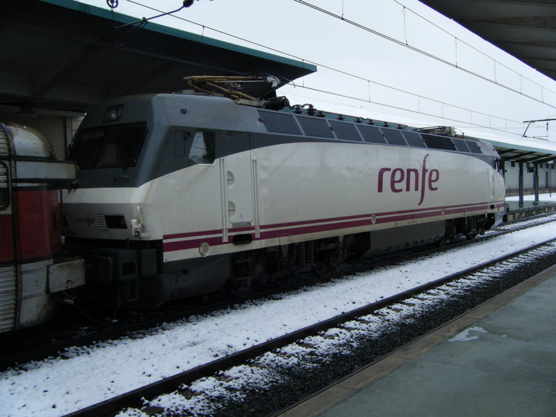 252-069-0 CON TALGO 3.jpg