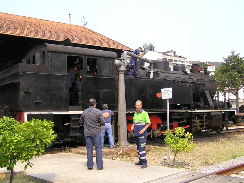 Portugal trenes 8-10 2 019.jpg