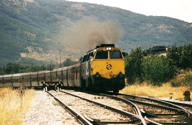 talgo Madrid-Bilbao agosto 2003.jpg