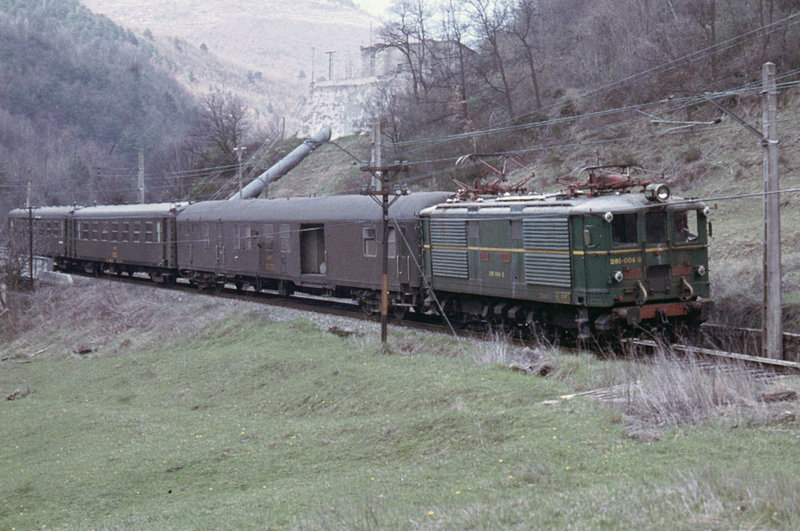 Renfe-1004-1.jpg