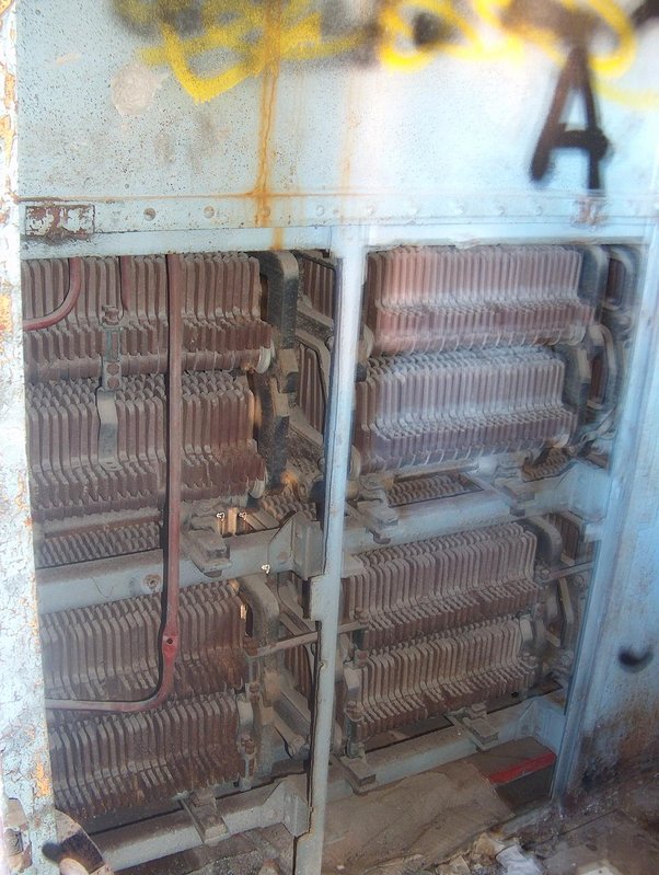 281-006-7-INT-JB-12.JPG