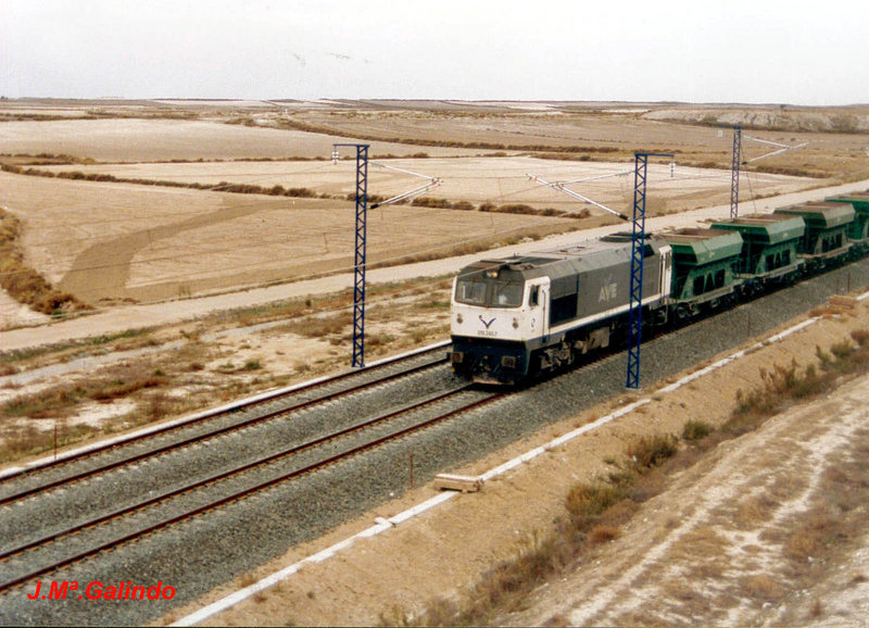 319-245_AVE MADRID-BCN_2001-10.jpg
