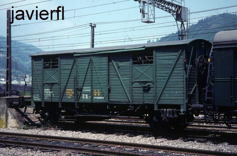 Jfvh305329MRUjo.jpg