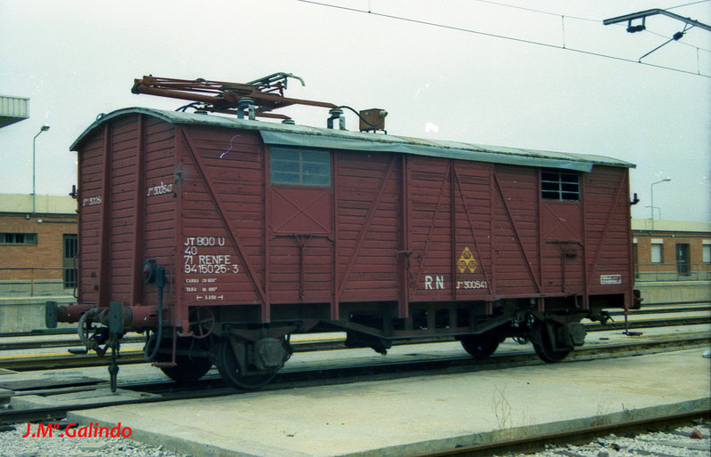 J-300541_1993-10-N-167.jpg