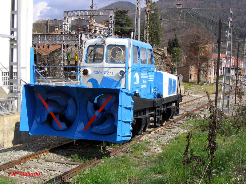 300-102_RIPOLL_2001-04-2.jpg