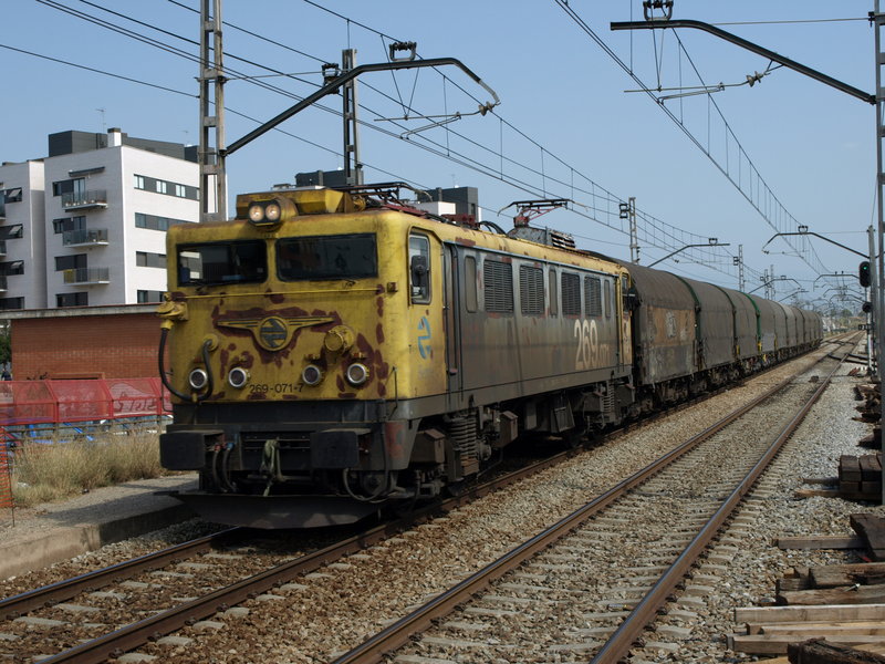 230.JPG