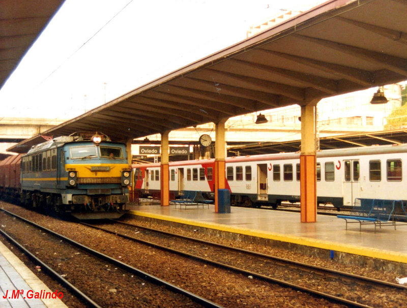 251-028_OVIEDO_1994-09.jpg