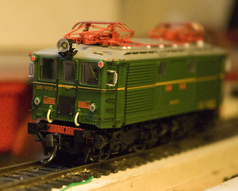 281-13.jpg