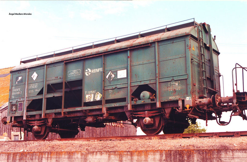 Tc-575001 Zamora 1-5-2002.jpg
