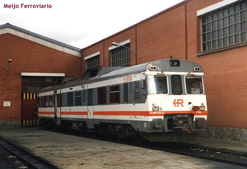 Automotor 596, Salamanca diciembre 2000.jpg