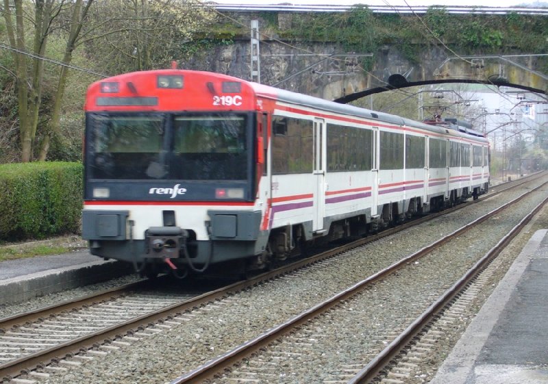 3 440 219 2.JPG