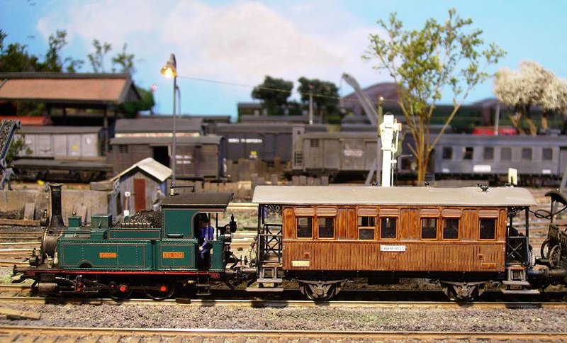 02nov11 Tren Obrero2.jpg