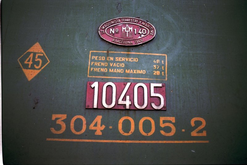 F-34-34A  Placa de construcción y de número del tractor 304-005 (ex 10405). (Santander 23-5-1992).jpg