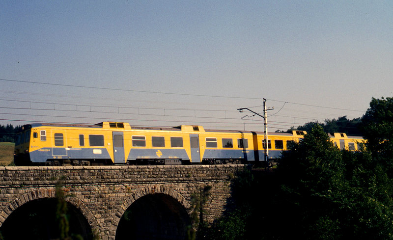 138  UT 592 en Gujuli.  (10-7-88).jpg