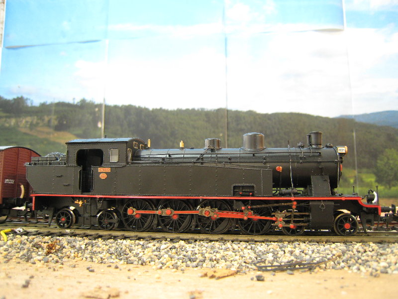 010.JPG