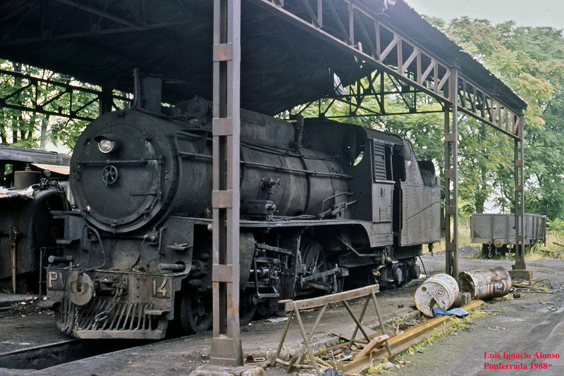 192  Locomotora Nº14. Ponferrada. (22-7-88).jpg