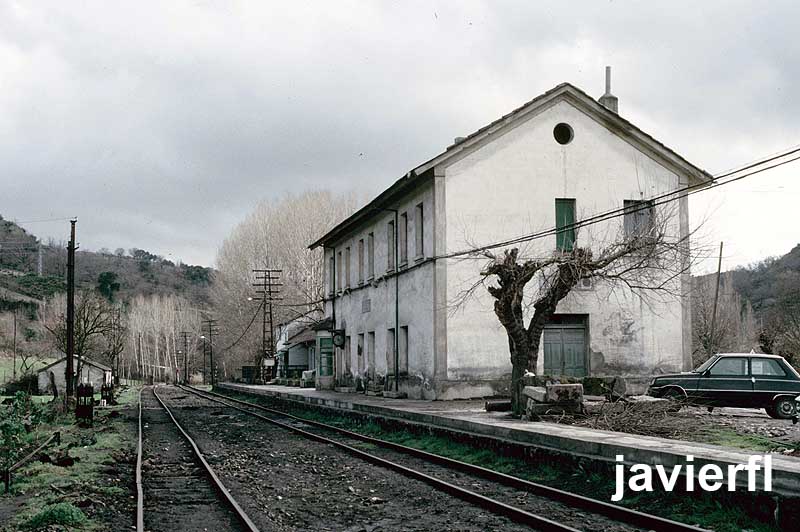 JFL-DIAPO-E.3-04325bc.jpg