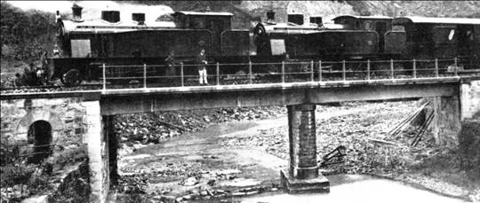 Prueba de carga en el puente de San Prudencio a Oñate.jpg