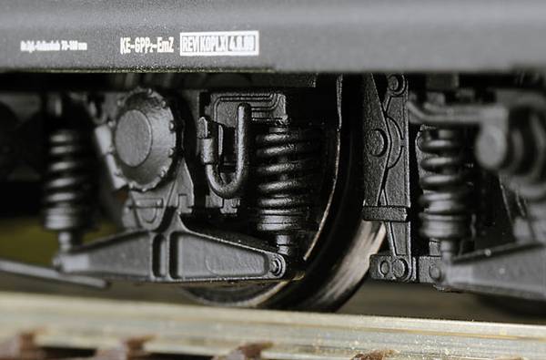 8acda46028.jpg