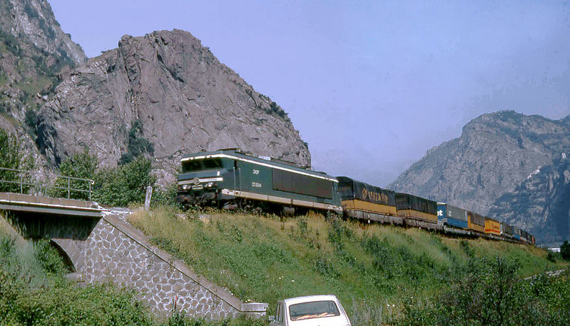 d008636ma2.jpg