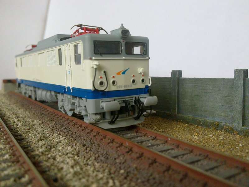 269-602 Testero GL.jpg