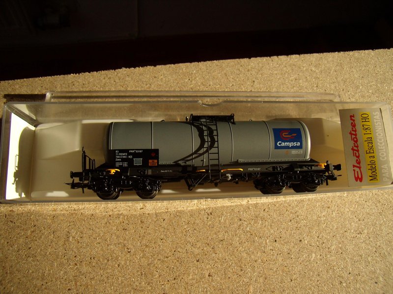 ref 5803.JPG