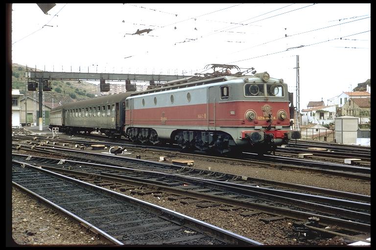 d91 Port Bou, agosto 1974.jpg