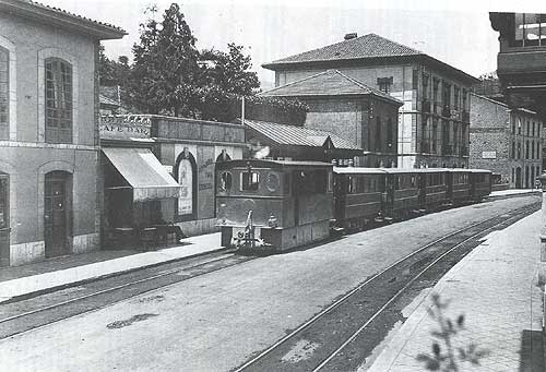 tranvia_arriondas1920.jpg