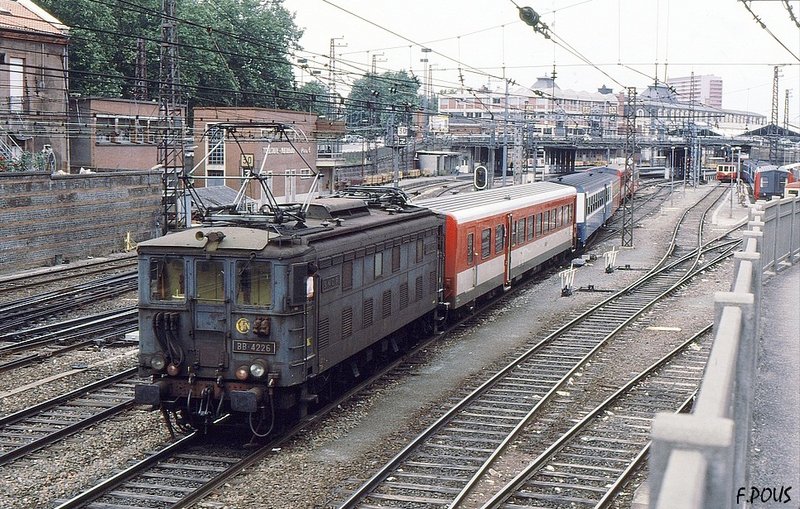 9032.jpg